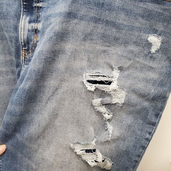 True Nation by DXL Big & Tall Athletic Fit Destroyed 10" Denim Shorts 54 Waist - Picture 3 of 9